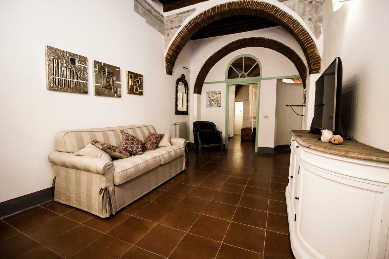 Innpisarentals 2 - Pisa Shabby Flat Buitenkant foto